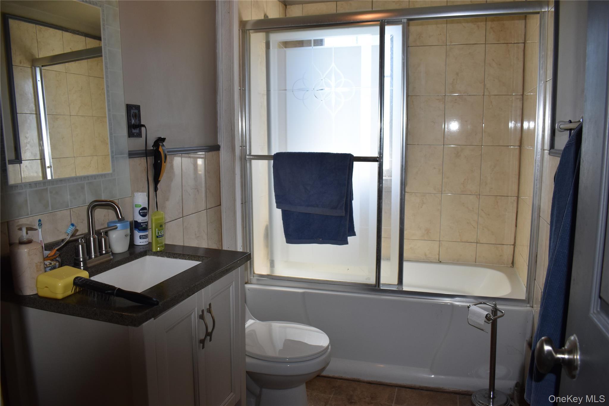 Single Family Marine  Nassau County, NY 11710, MLS-904779-6