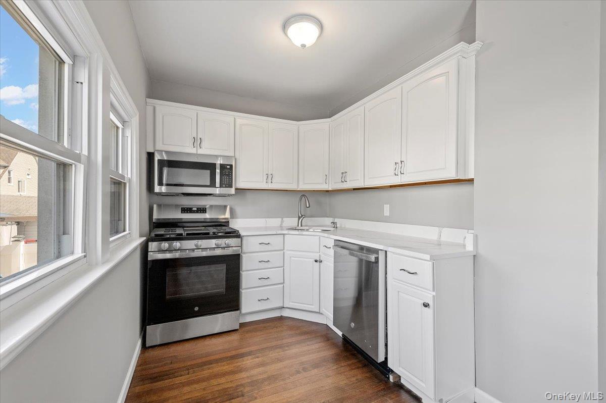 Single Family Dart Nassau County, NY 11518, MLS-904786-19