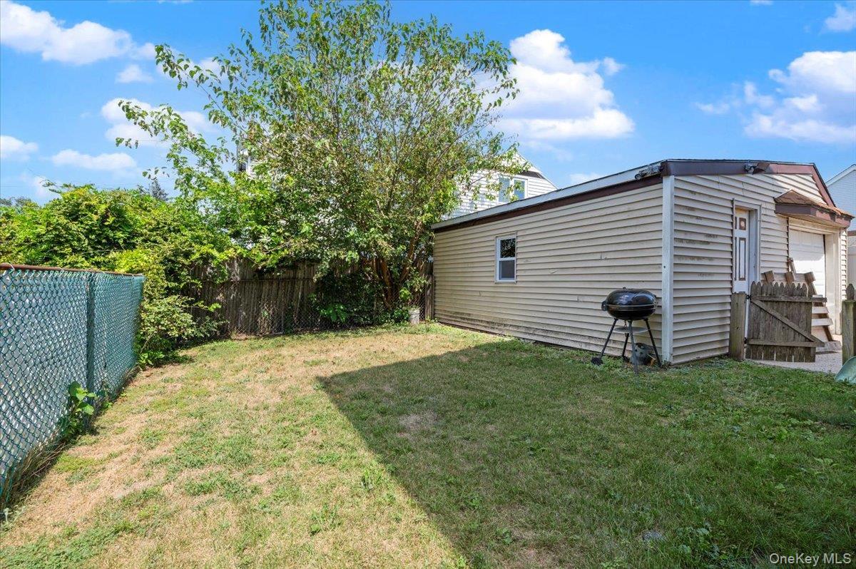 Single Family Dart Nassau County, NY 11518, MLS-904786-5