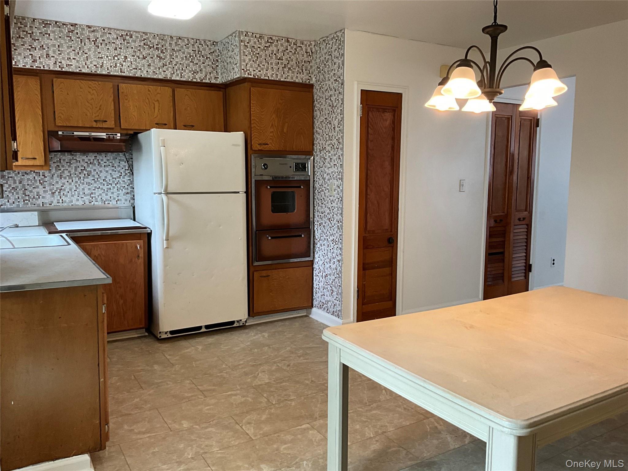 Single Family Ropes  Bronx, NY 10475, MLS-904857-7