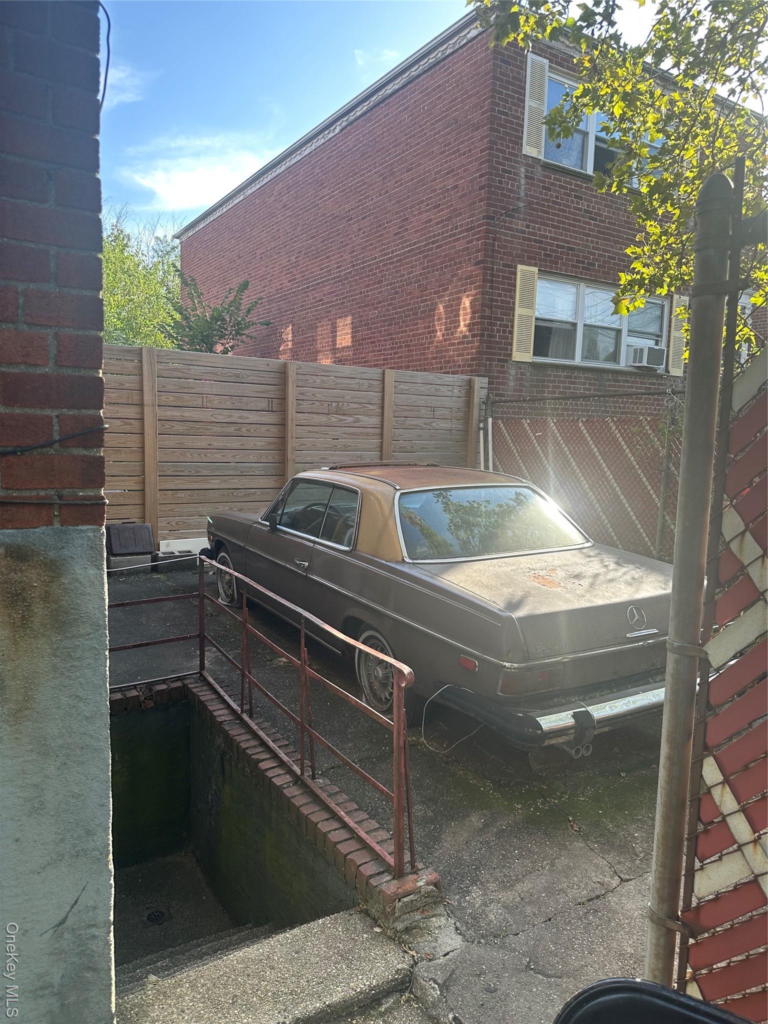 Single Family 227th  Queens, NY 11411, MLS-904917-3