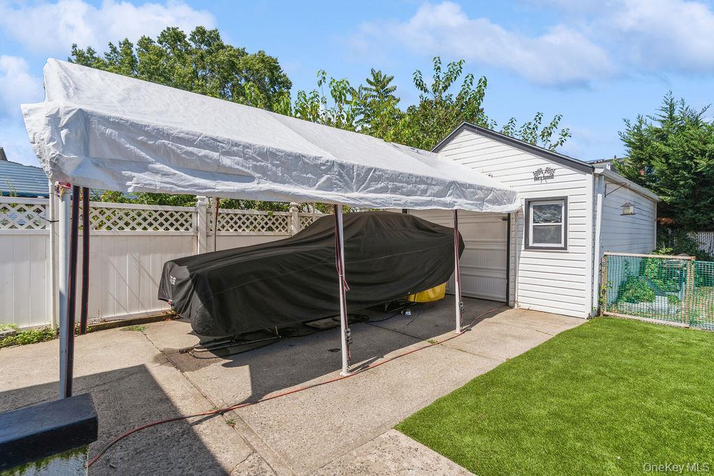 Single Family Clay Nassau County, NY 11003, MLS-904927-13