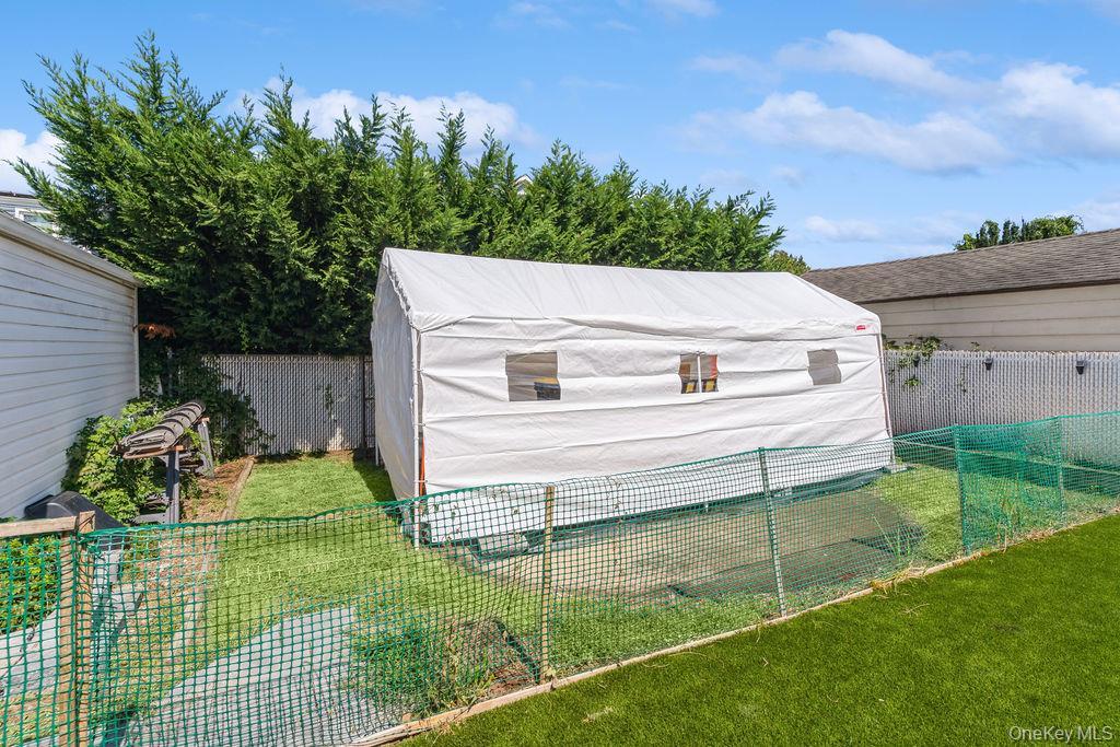 Single Family Clay Nassau County, NY 11003, MLS-904927-17