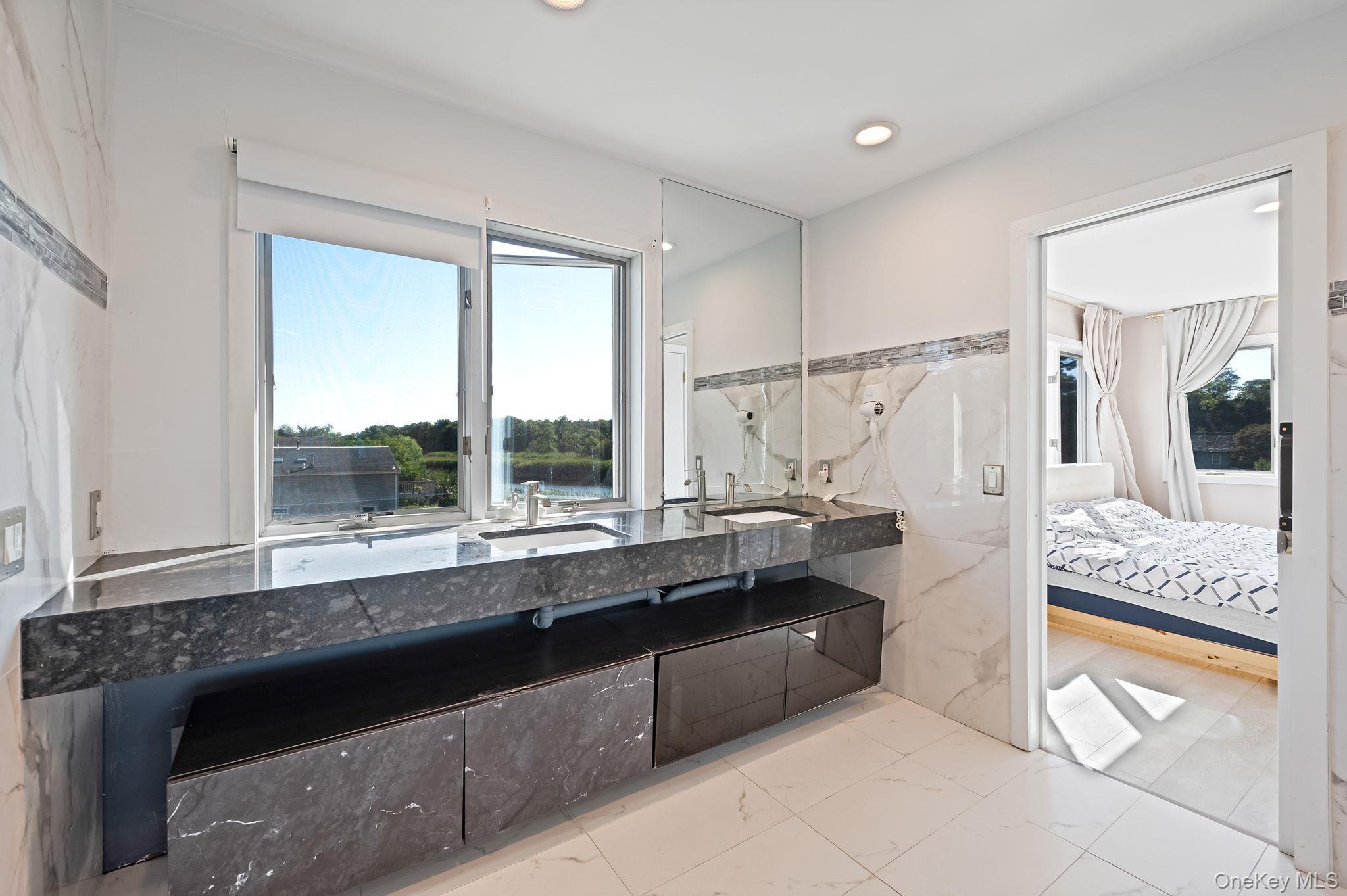 Single Family Roosevelt Suffolk County, NY 11772, MLS-904930-32