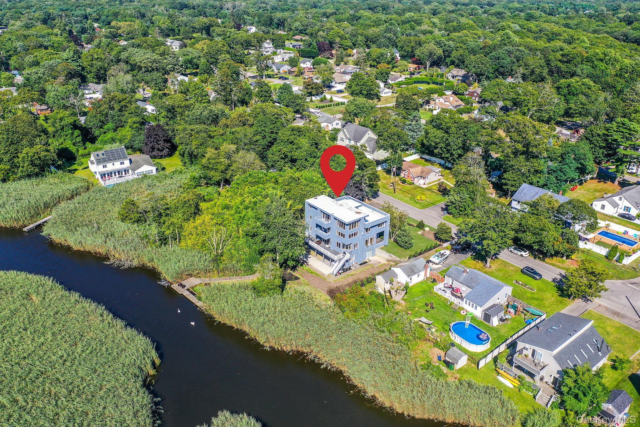 Single Family Roosevelt Suffolk County, NY 11772, MLS-904930-41