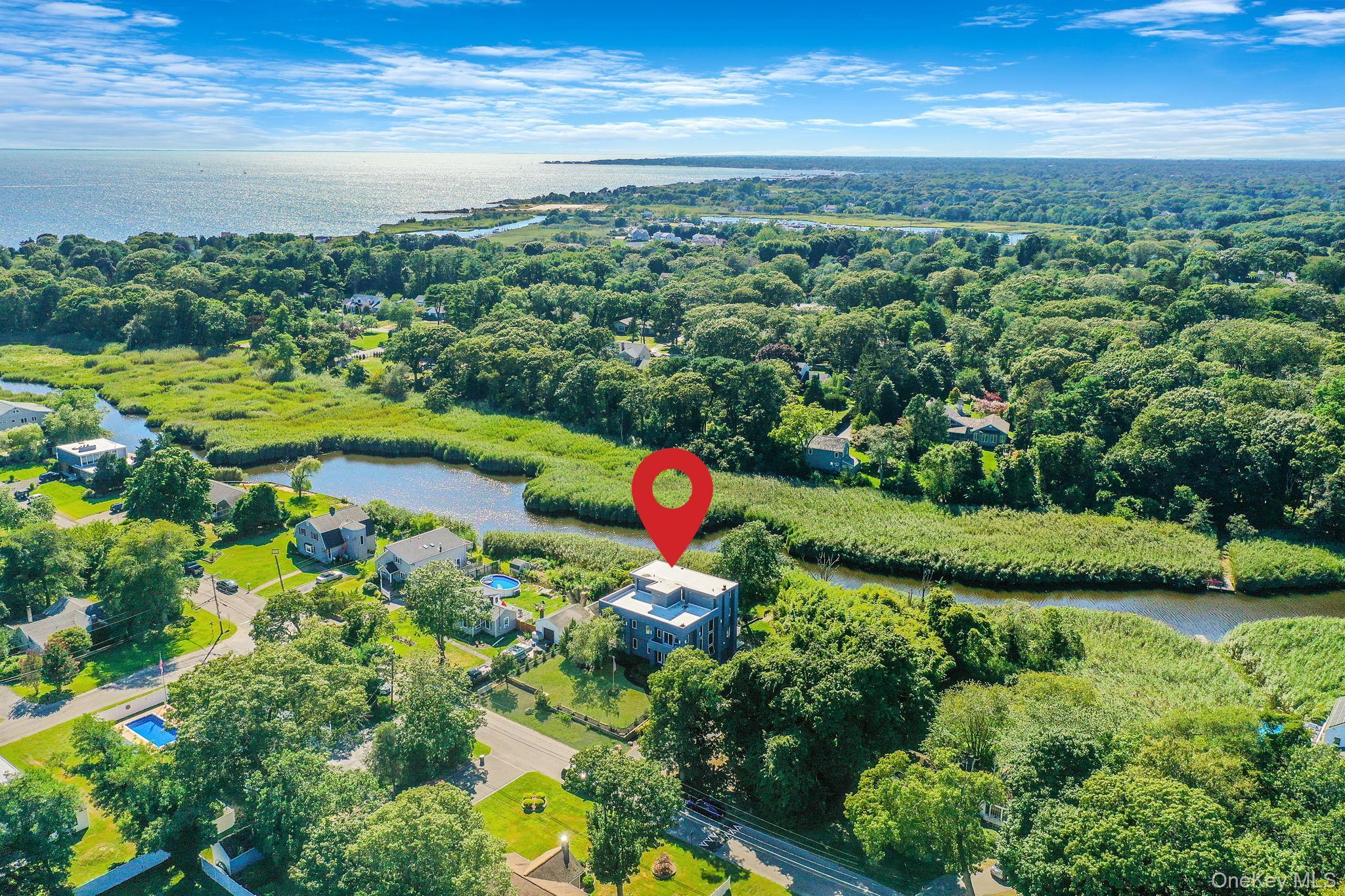 Single Family Roosevelt Suffolk County, NY 11772, MLS-904930-46