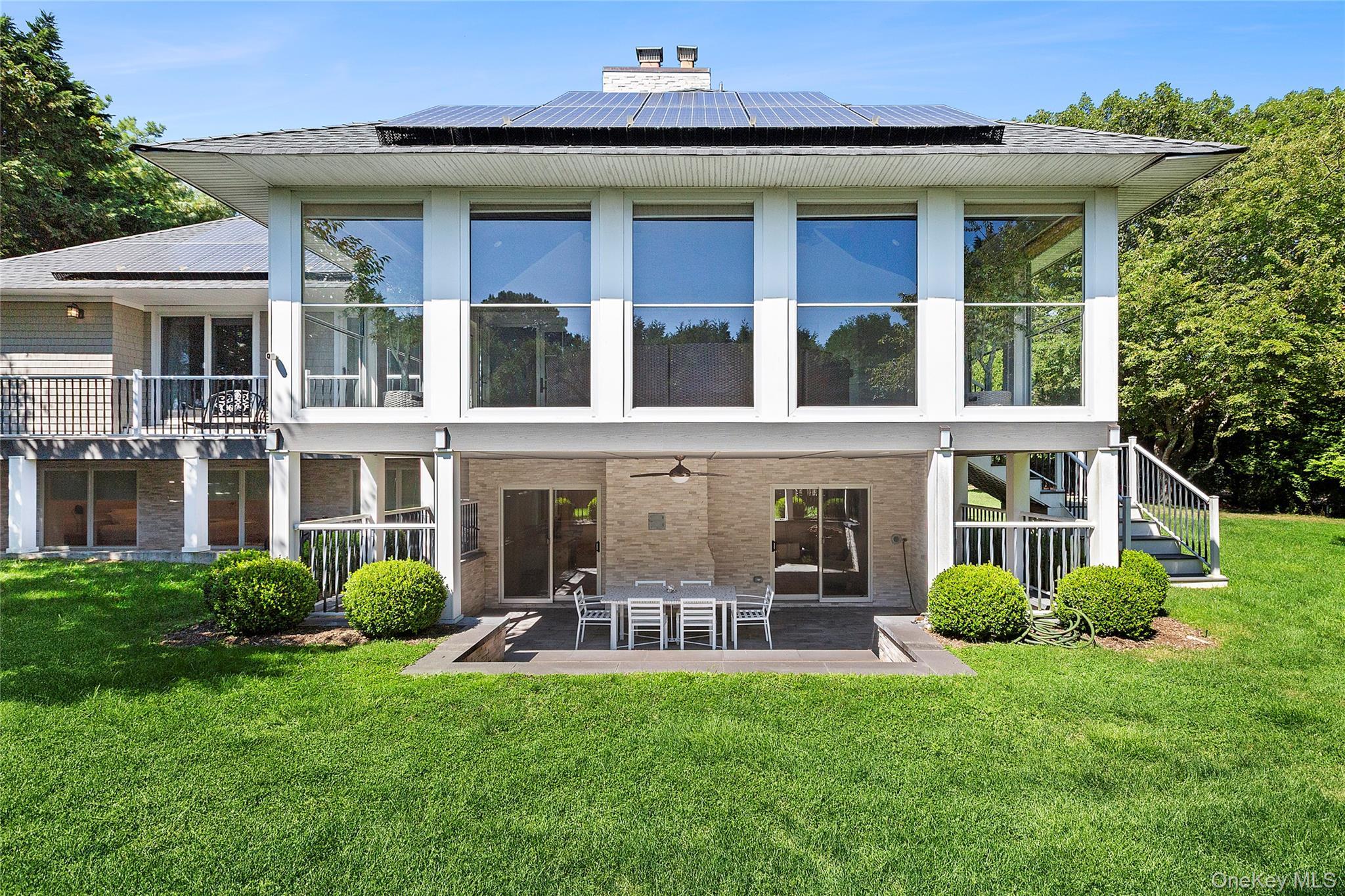 Single Family Middle Pond Suffolk County, NY 11968, MLS-904993-34