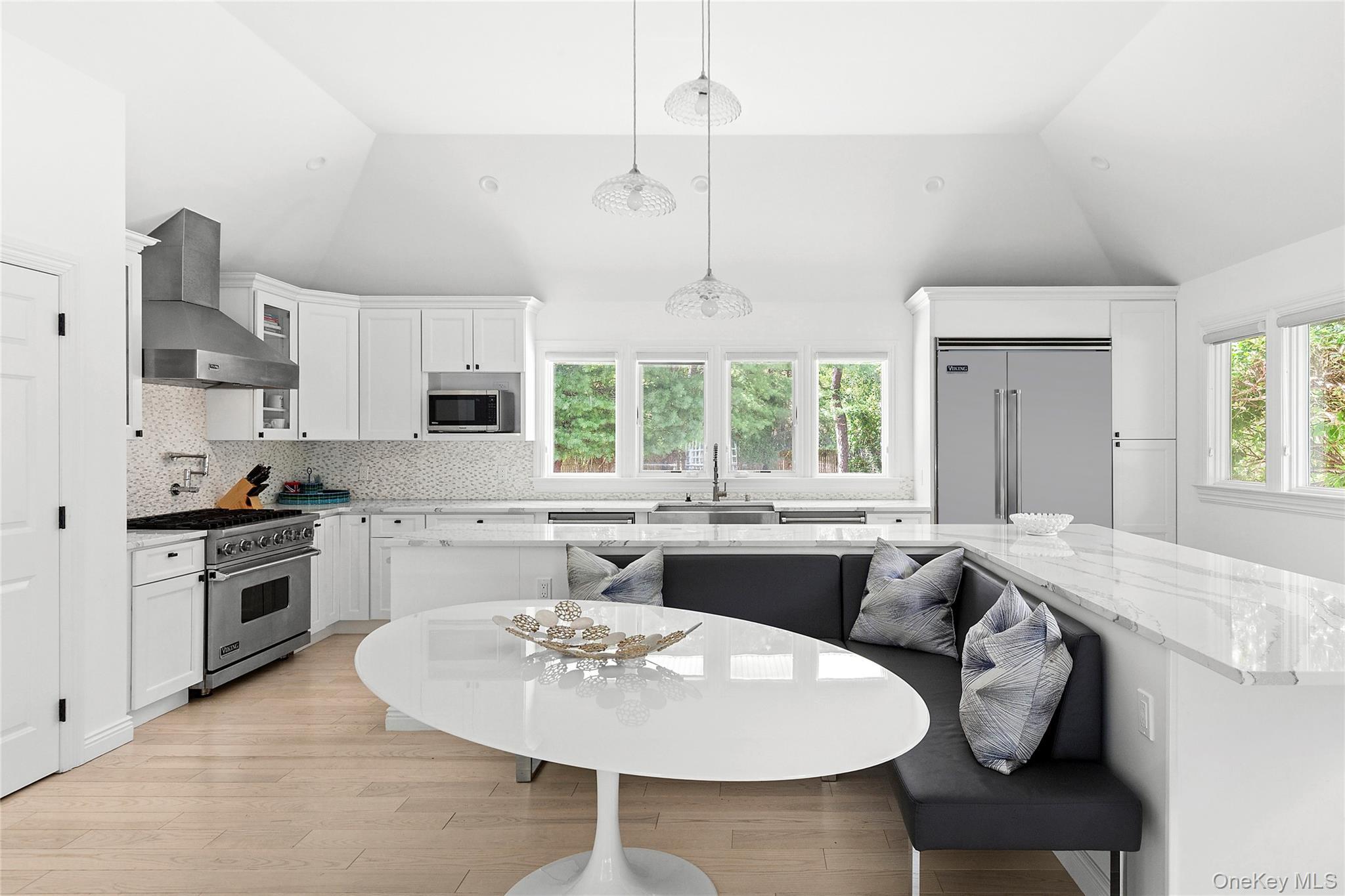 Single Family Middle Pond Suffolk County, NY 11968, MLS-904993-7