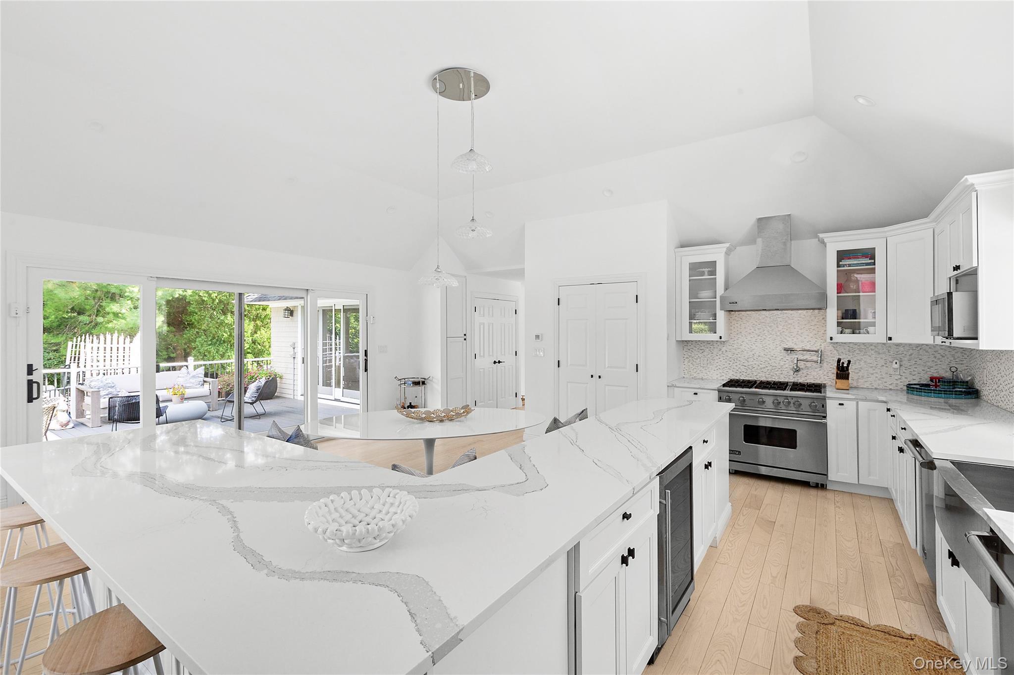 Single Family Middle Pond Suffolk County, NY 11968, MLS-904993-8