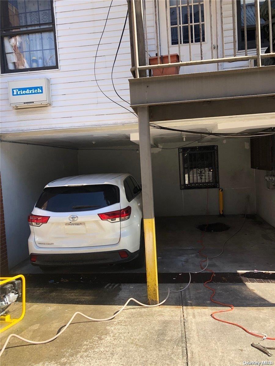 Single Family Southern Bronx, NY 10460, MLS-904994-4