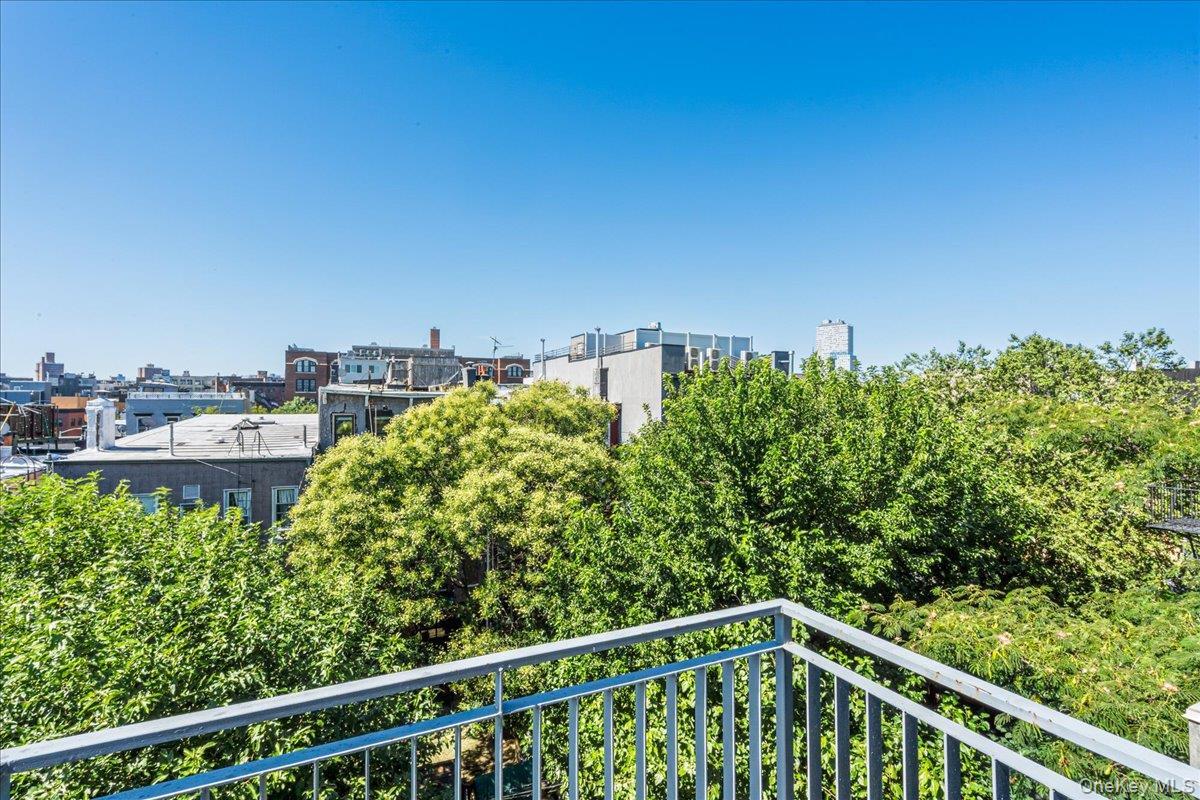 Condo 7th  Brooklyn, NY 11211, MLS-905009-16