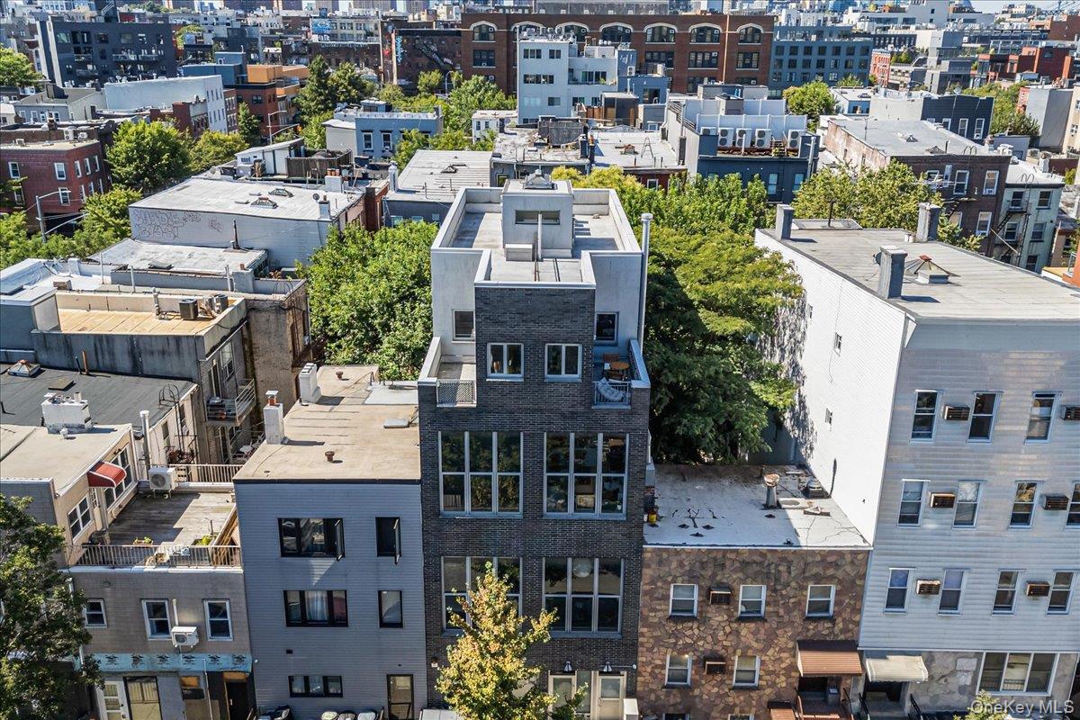 Condo 7th  Brooklyn, NY 11211, MLS-905009-23