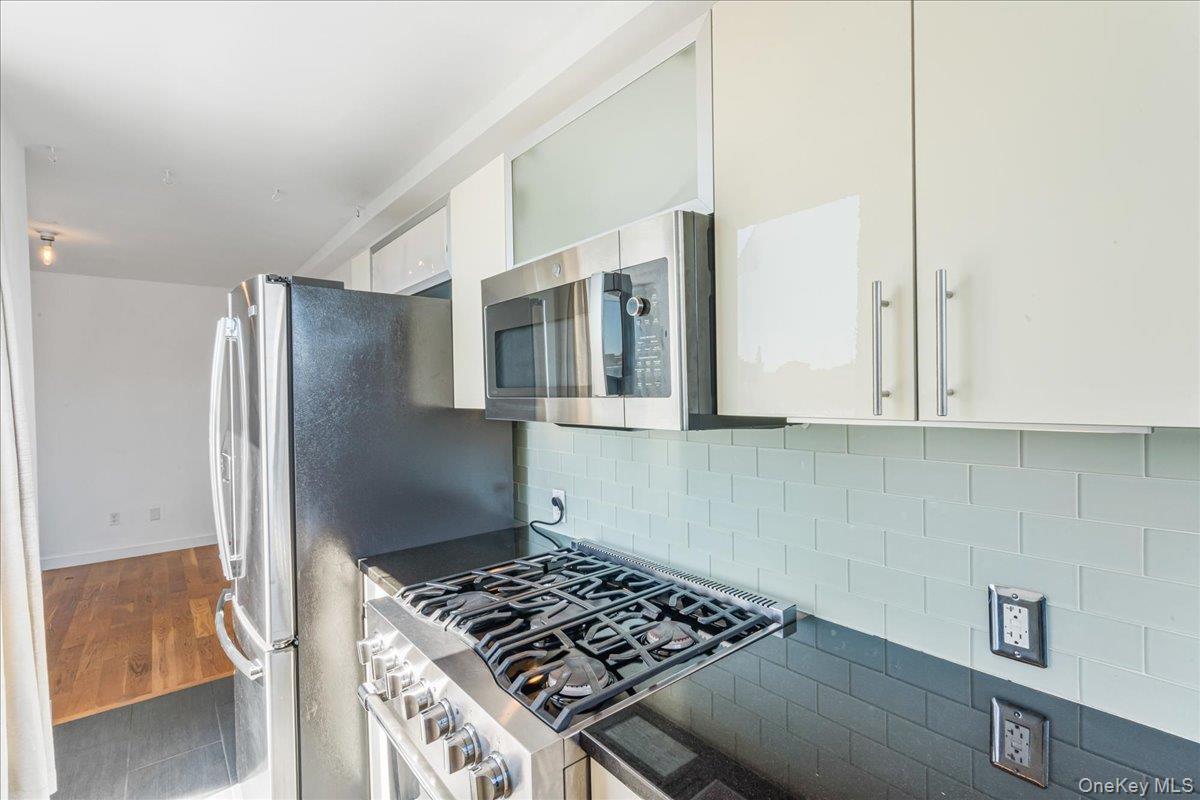 Condo 7th  Brooklyn, NY 11211, MLS-905009-7