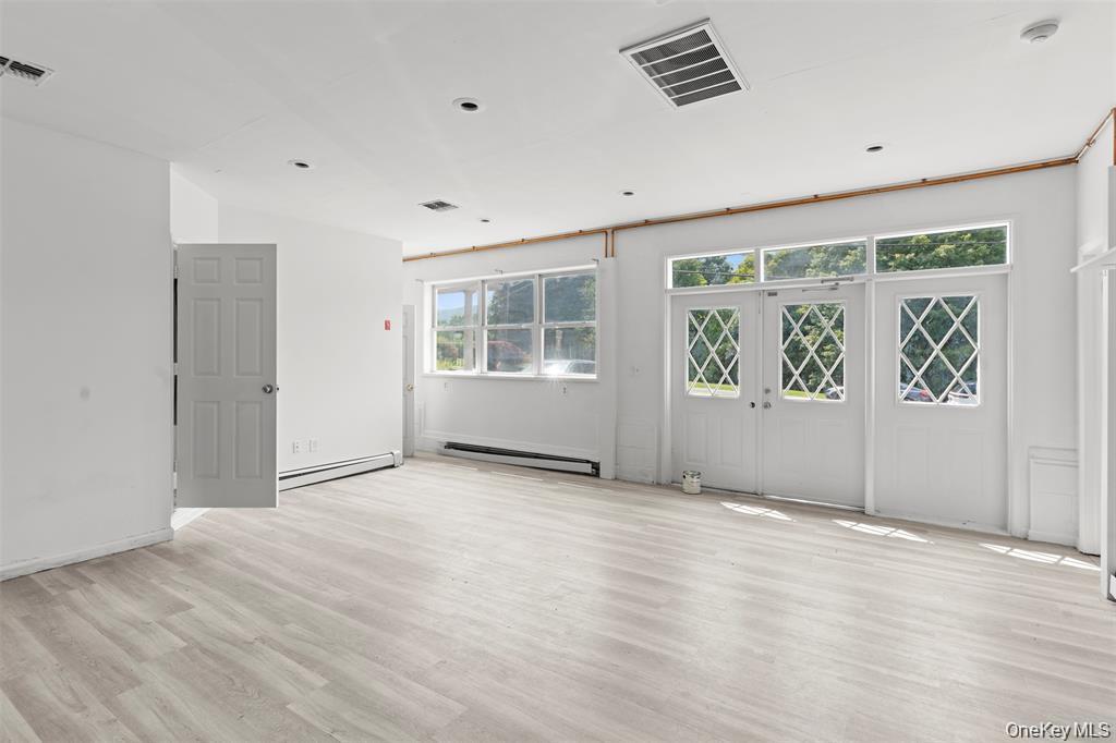 Single Family Broadway (aka 9w) Ulster County, NY 12487, MLS-905050-20