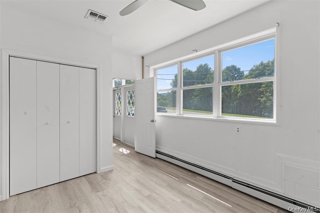 Single Family Broadway (aka 9w) Ulster County, NY 12487, MLS-905050-24