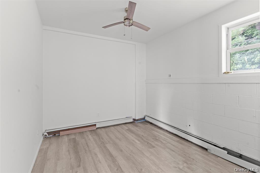 Single Family Broadway (aka 9w) Ulster County, NY 12487, MLS-905050-26