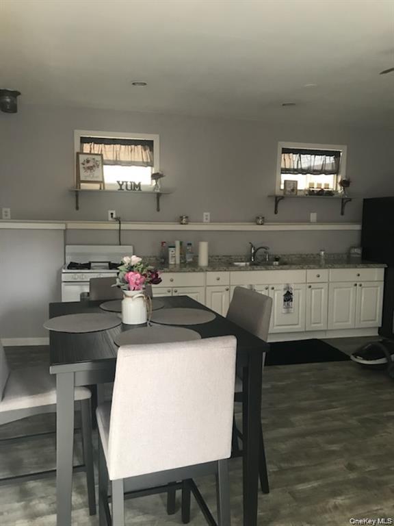 Single Family Broadway (aka 9w) Ulster County, NY 12487, MLS-905050-37