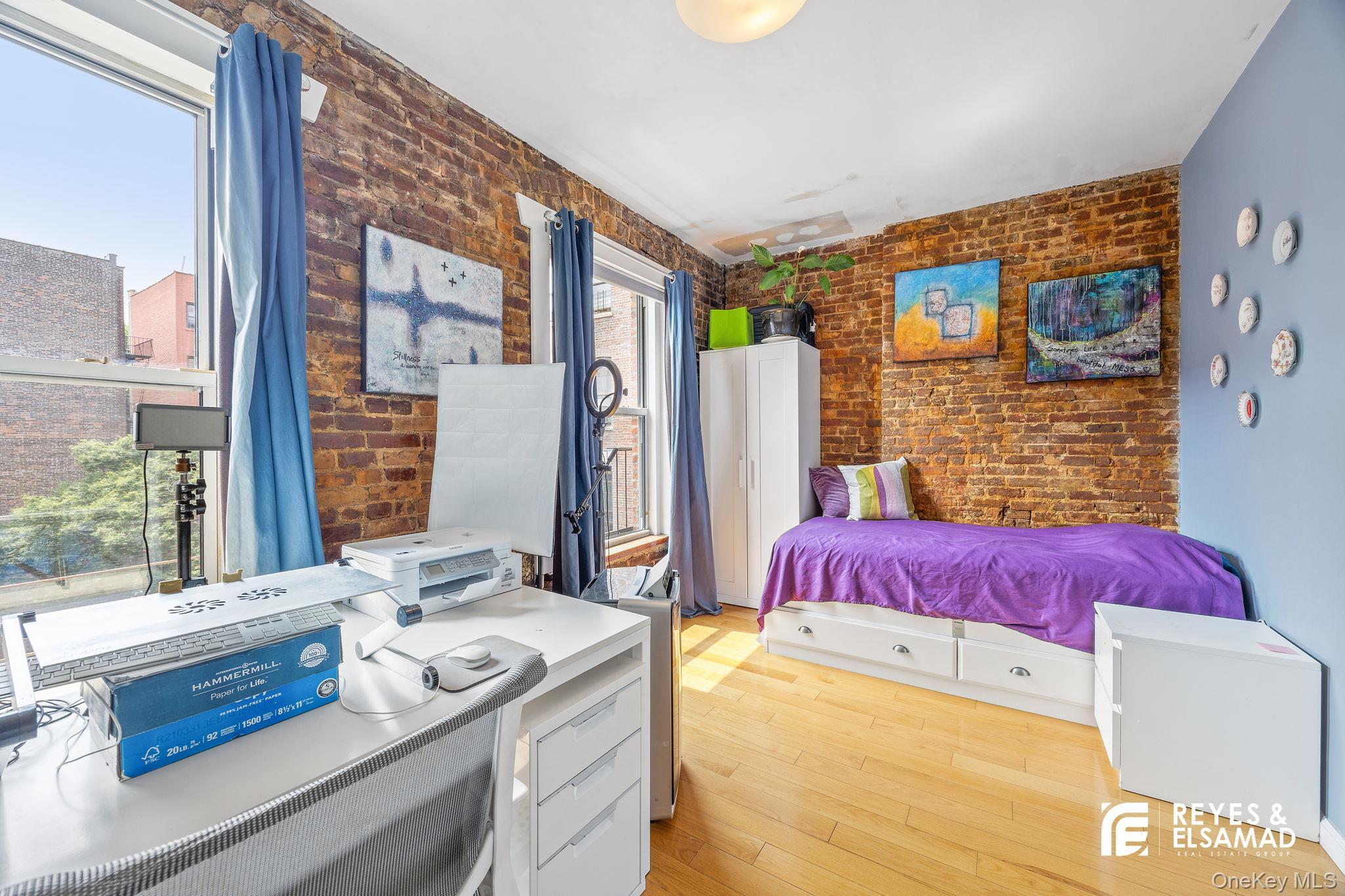 Single Family 173rd  Manhattan, NY 10032, MLS-905054-11