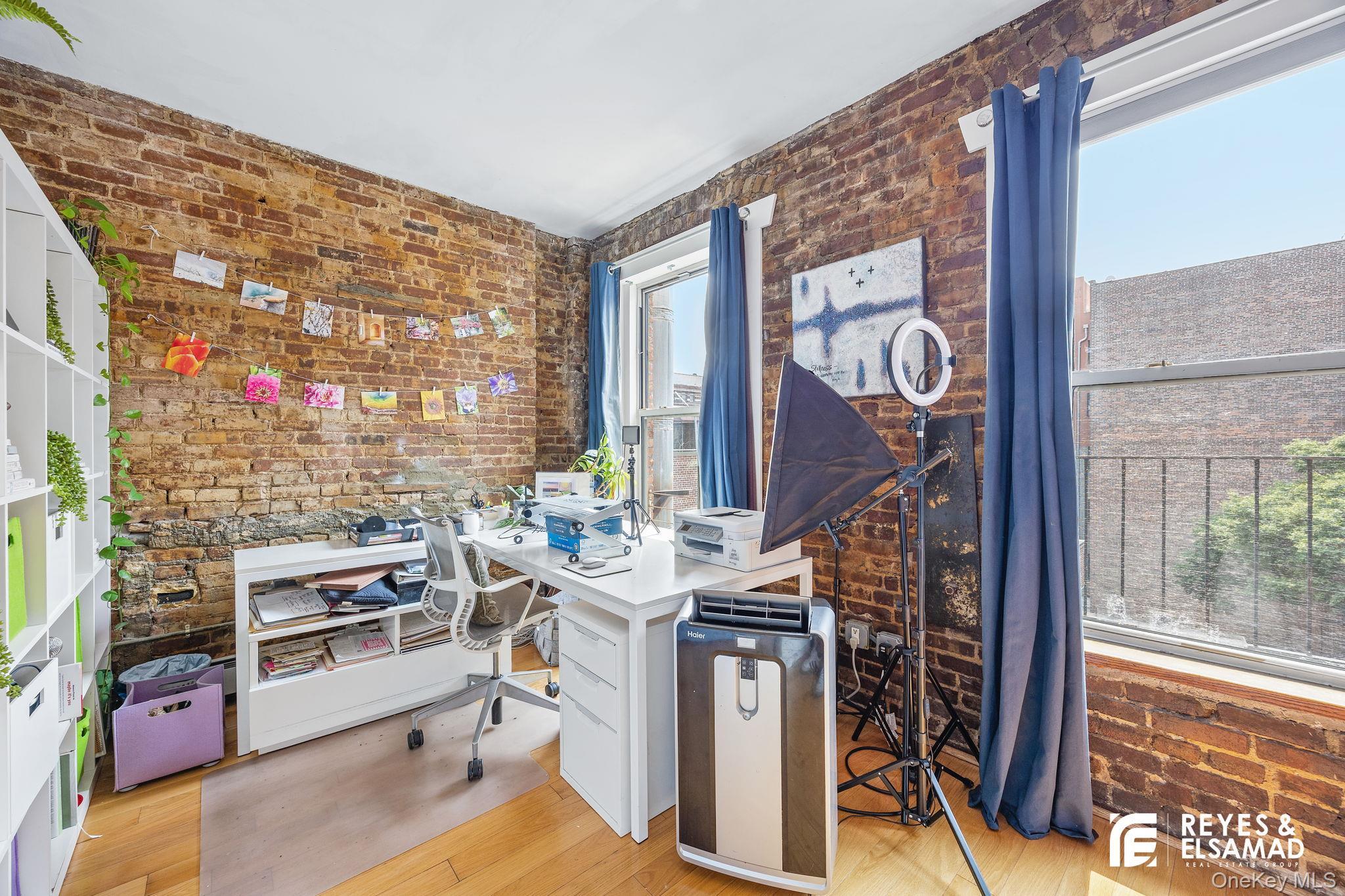 Single Family 173rd  Manhattan, NY 10032, MLS-905054-9