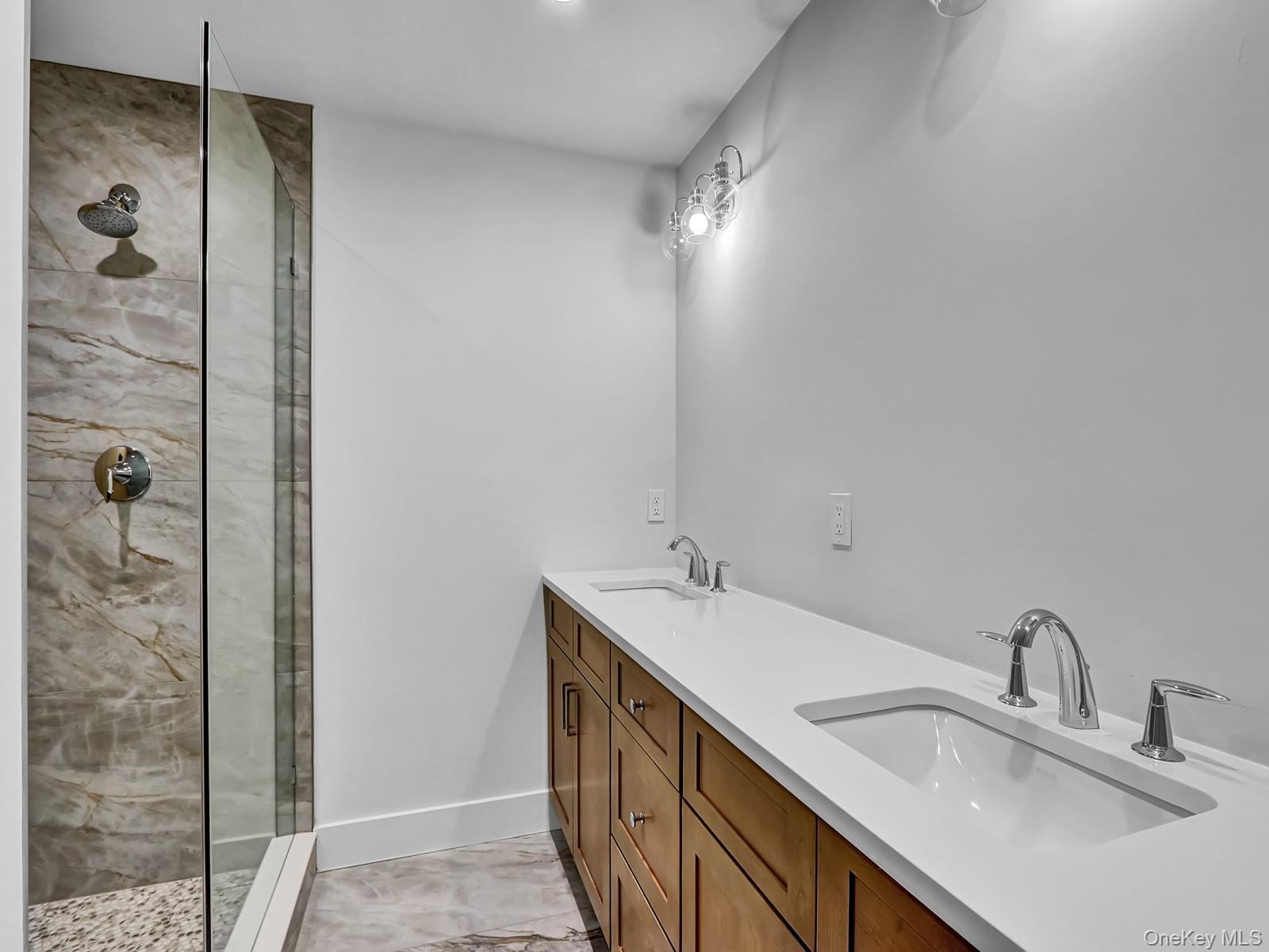 Single Family Country  Suffolk County, NY 11733, MLS-905066-29