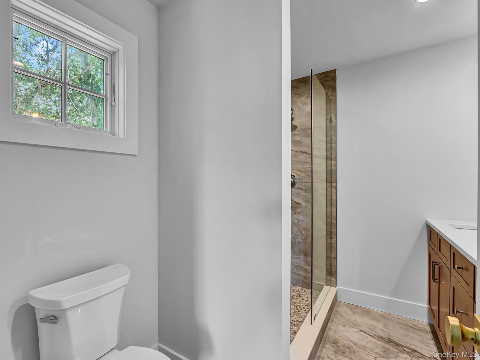 Single Family Country  Suffolk County, NY 11733, MLS-905066-30