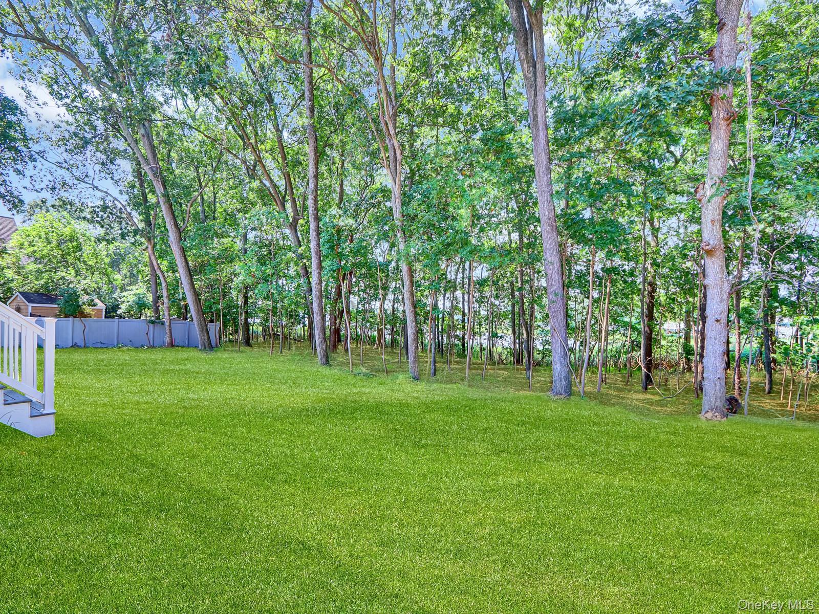 Single Family Country  Suffolk County, NY 11733, MLS-905066-34