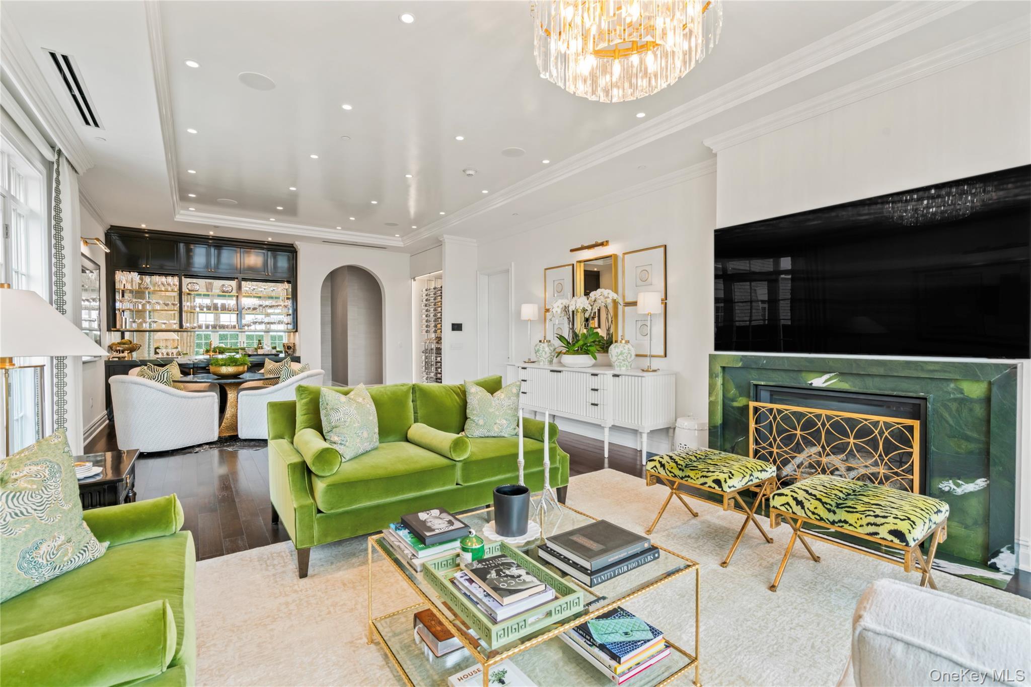 Condo Royal  Nassau County, NY 11040, MLS-905073-16