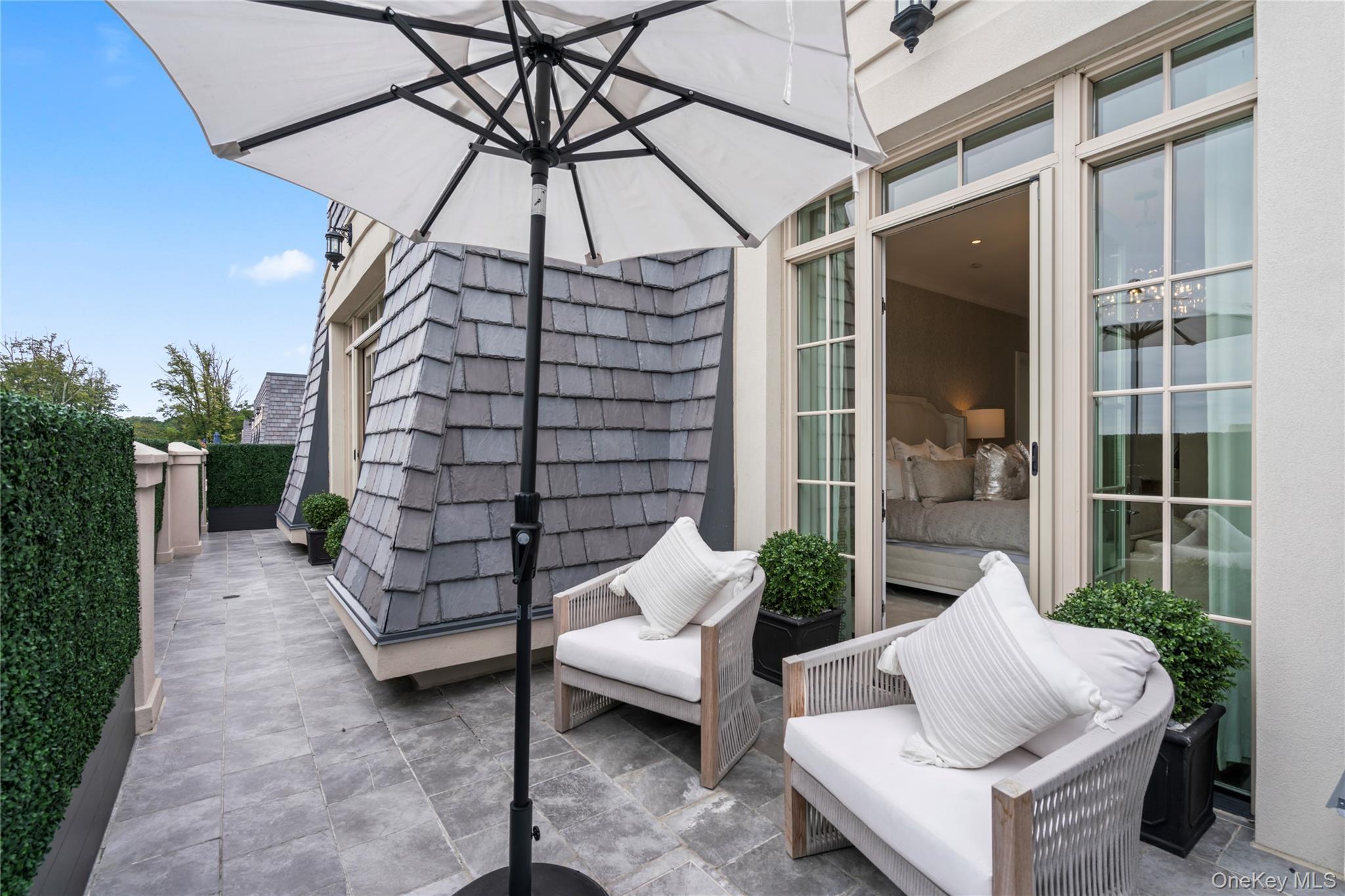 Condo Royal  Nassau County, NY 11040, MLS-905073-23