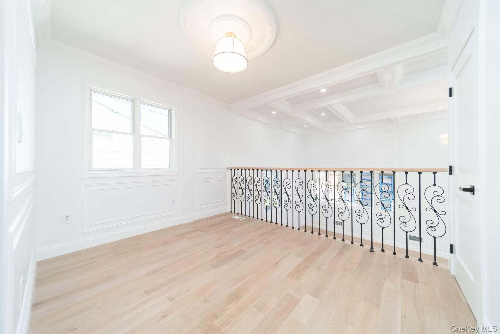 Single Family 128 Queens, NY 11356, MLS-905090-19