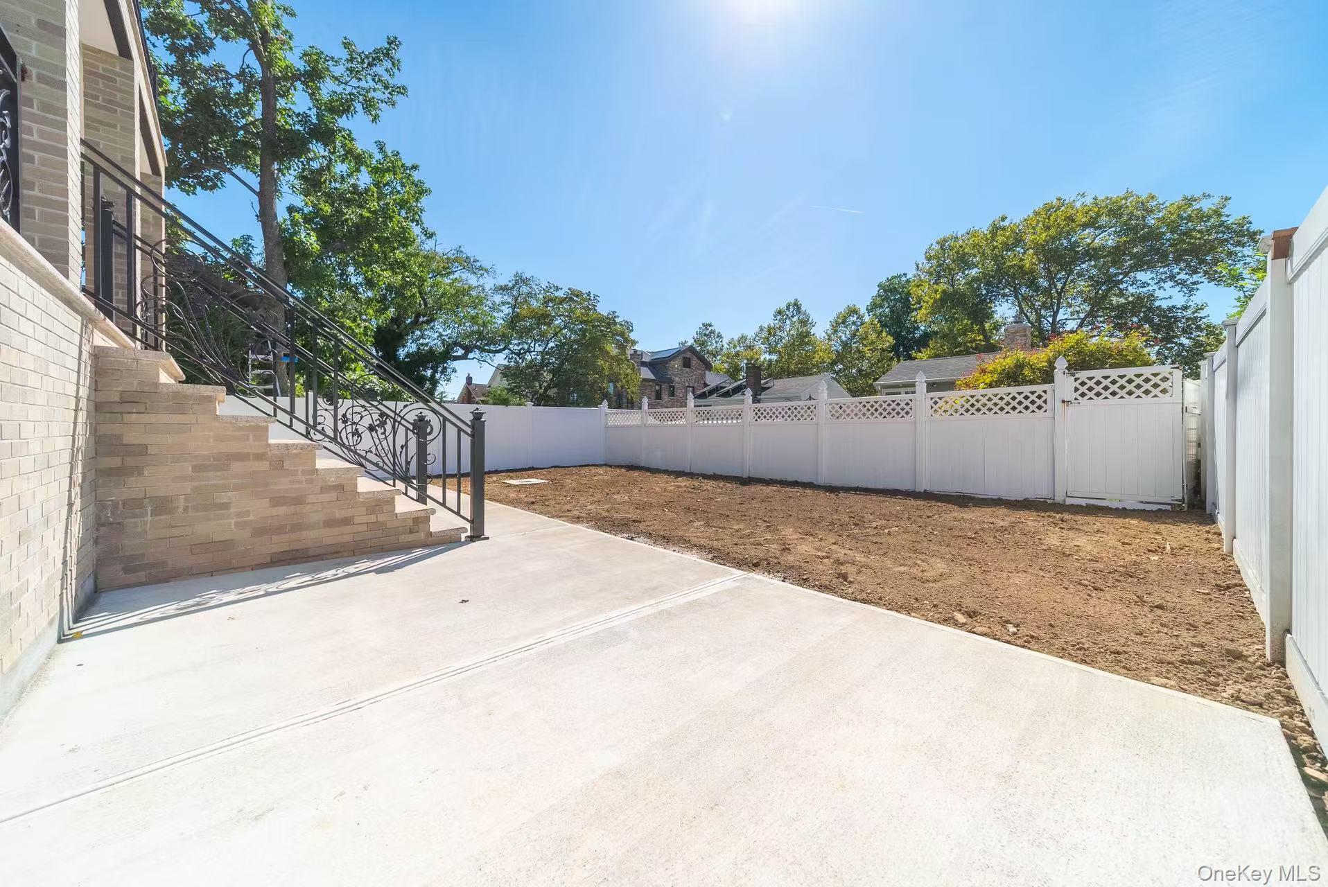 Single Family 128 Queens, NY 11356, MLS-905090-28