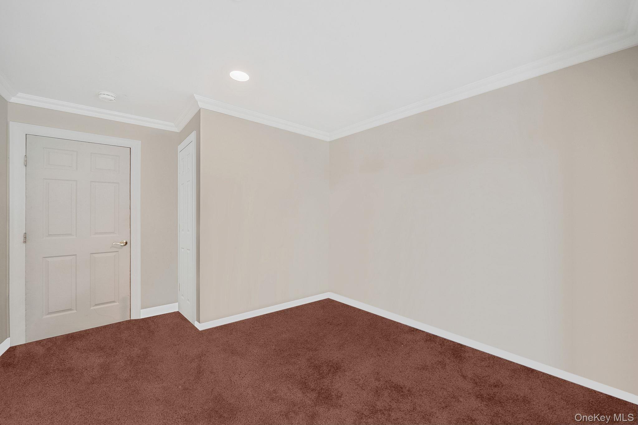 Condo Medea  Suffolk County, NY 11722, MLS-905094-7