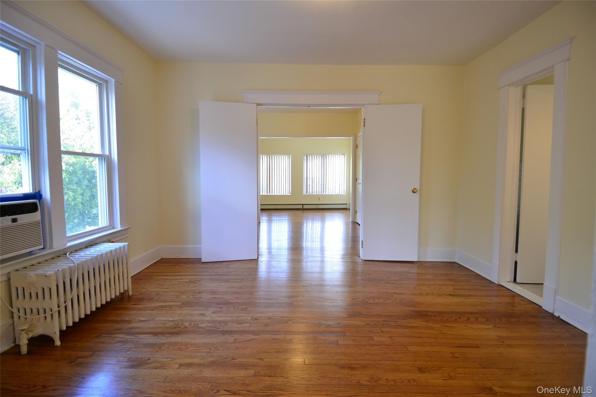 Single Family Glen  Westchester County, NY 10709, MLS-905095-14