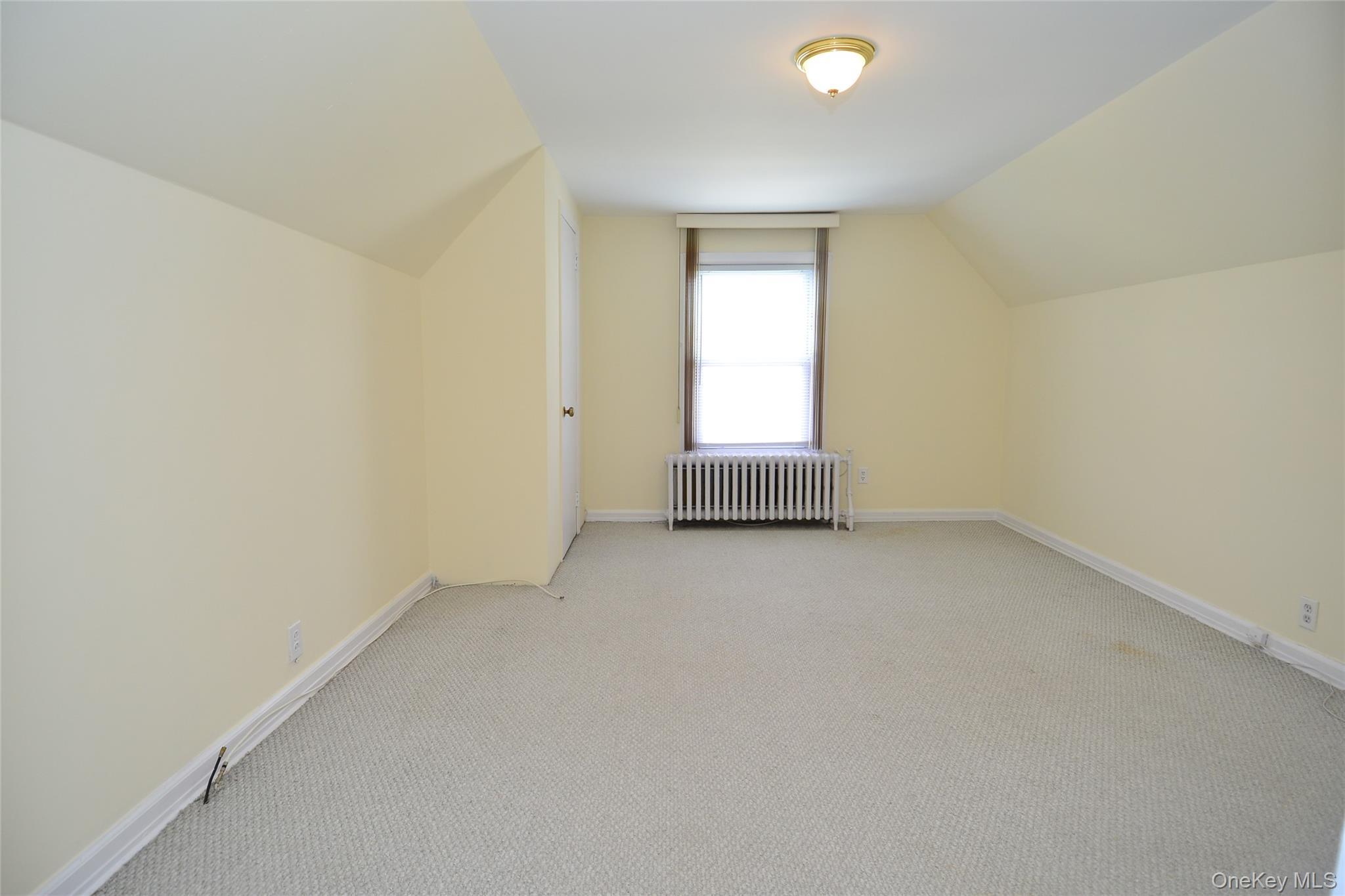 Single Family Glen  Westchester County, NY 10709, MLS-905095-30