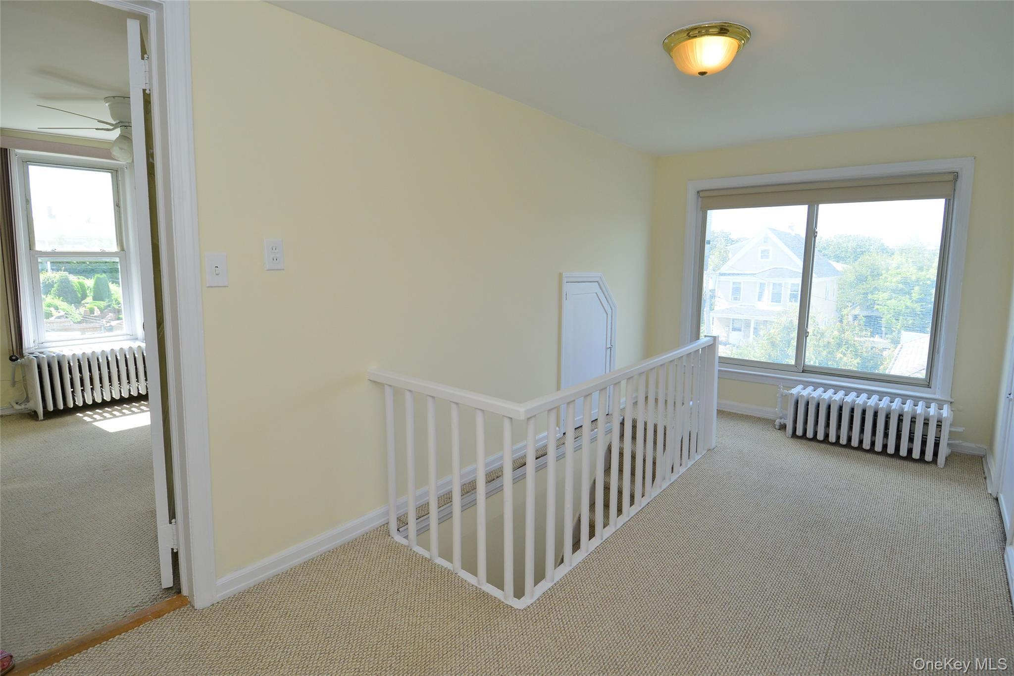 Single Family Glen  Westchester County, NY 10709, MLS-905095-31