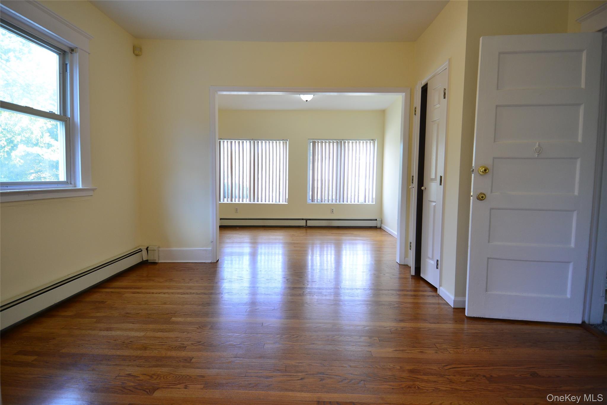 Single Family Glen  Westchester County, NY 10709, MLS-905095-7