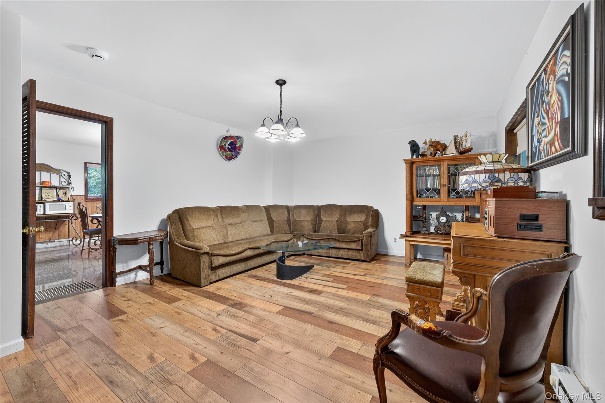 Single Family Ulster Heights  Ulster County, NY 12428, MLS-905101-13