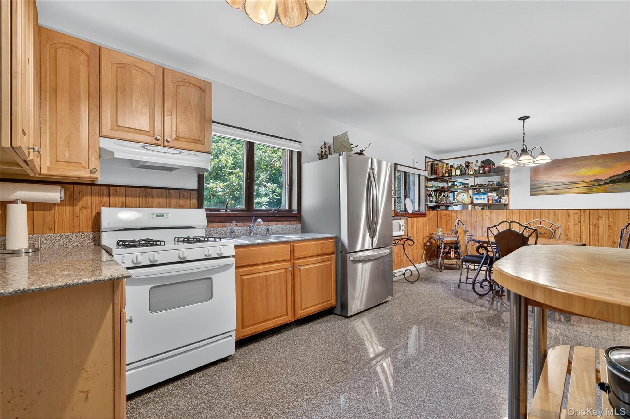 Single Family Ulster Heights  Ulster County, NY 12428, MLS-905101-6