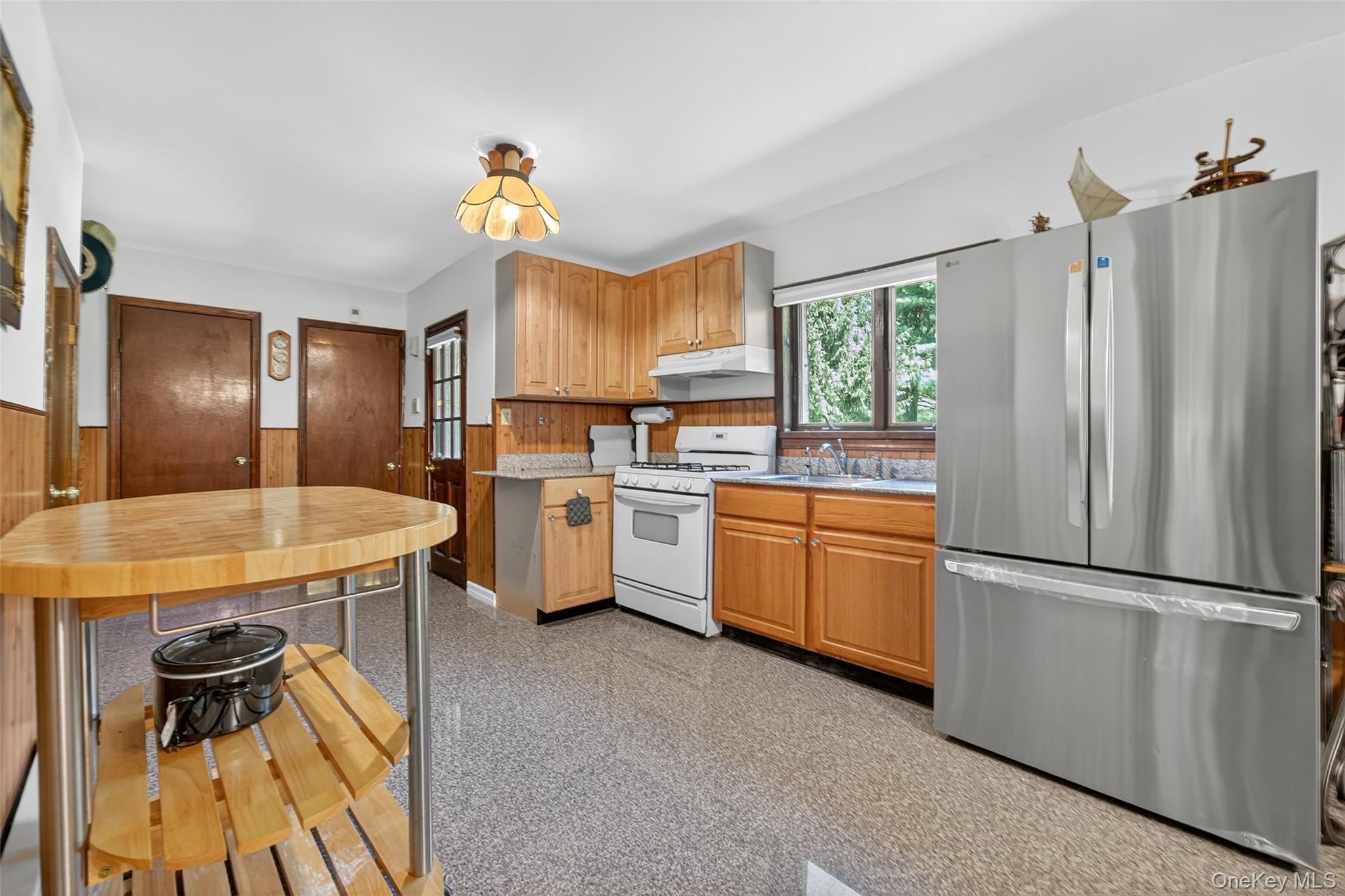 Single Family Ulster Heights  Ulster County, NY 12428, MLS-905101-7