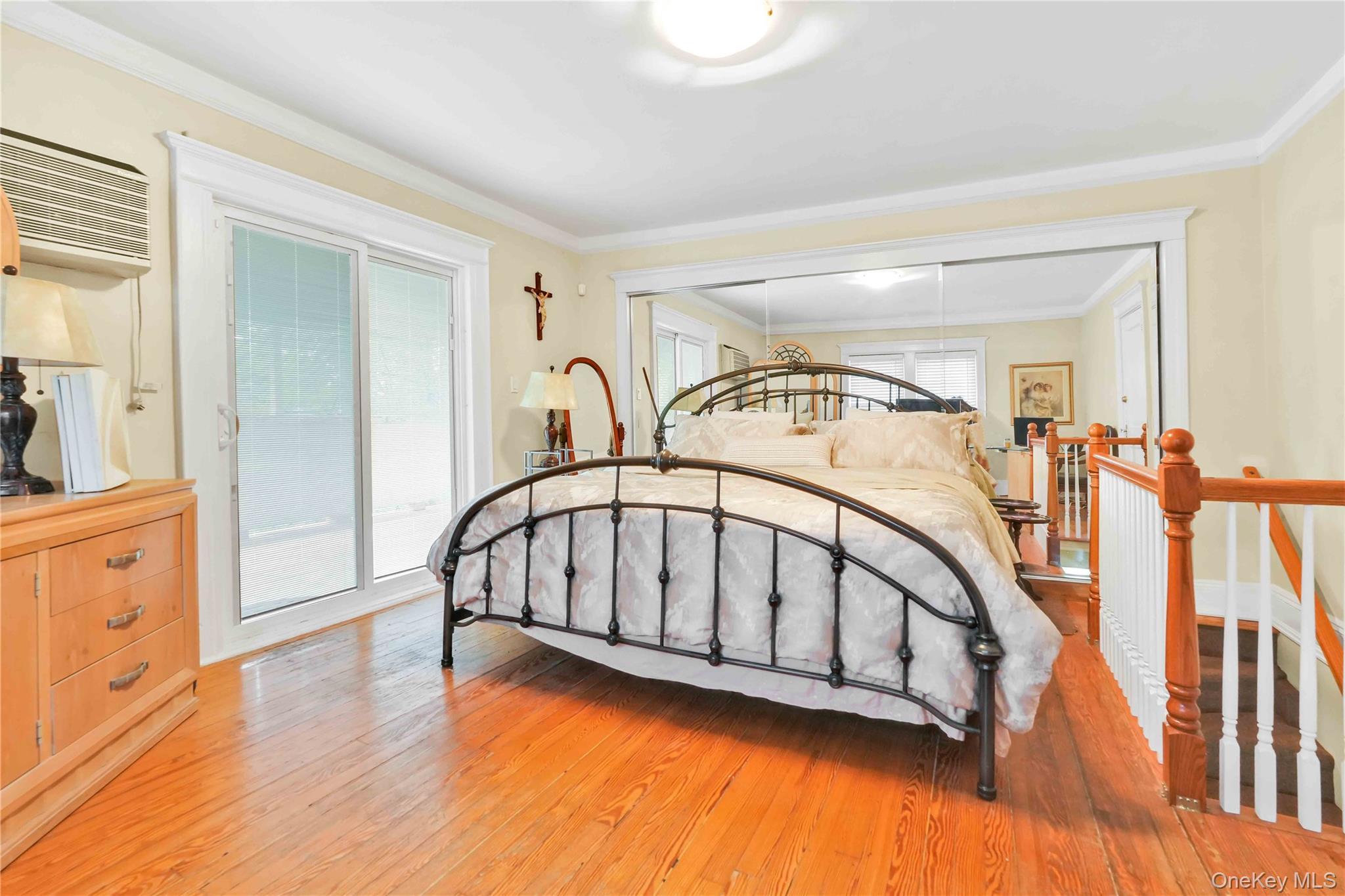 Single Family 12th  Queens, NY 11357, MLS-905114-23