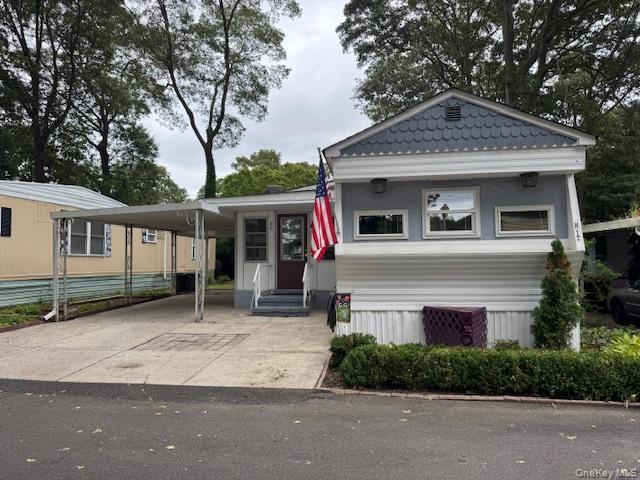 Single Family Sound  Suffolk County, NY 11933, MLS-905117-14
