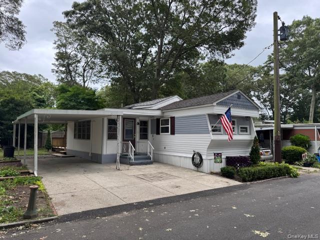Single Family Sound  Suffolk County, NY 11933, MLS-905117-15