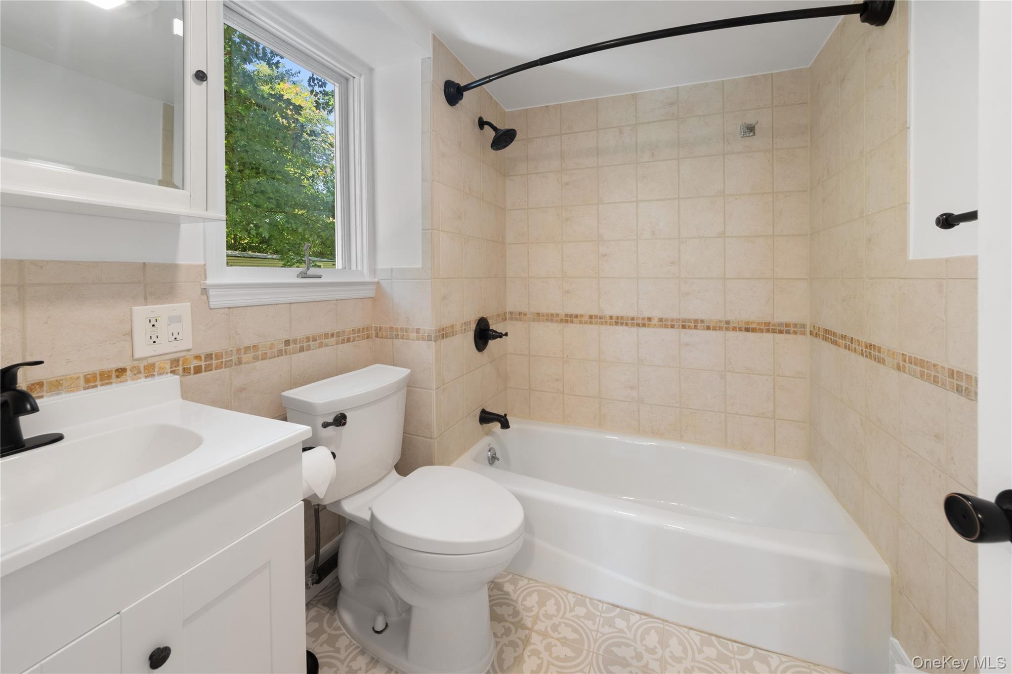 Single Family Honeymoon  Dutchess County, NY 12603, MLS-905119-14