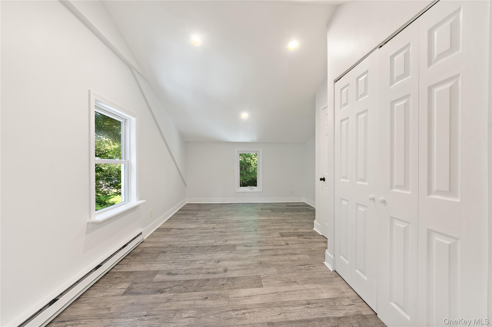 Single Family Honeymoon  Dutchess County, NY 12603, MLS-905119-23