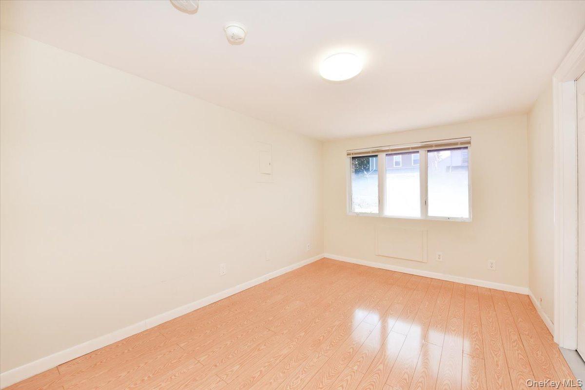 Single Family 79th  Queens, NY 11367, MLS-905126-10