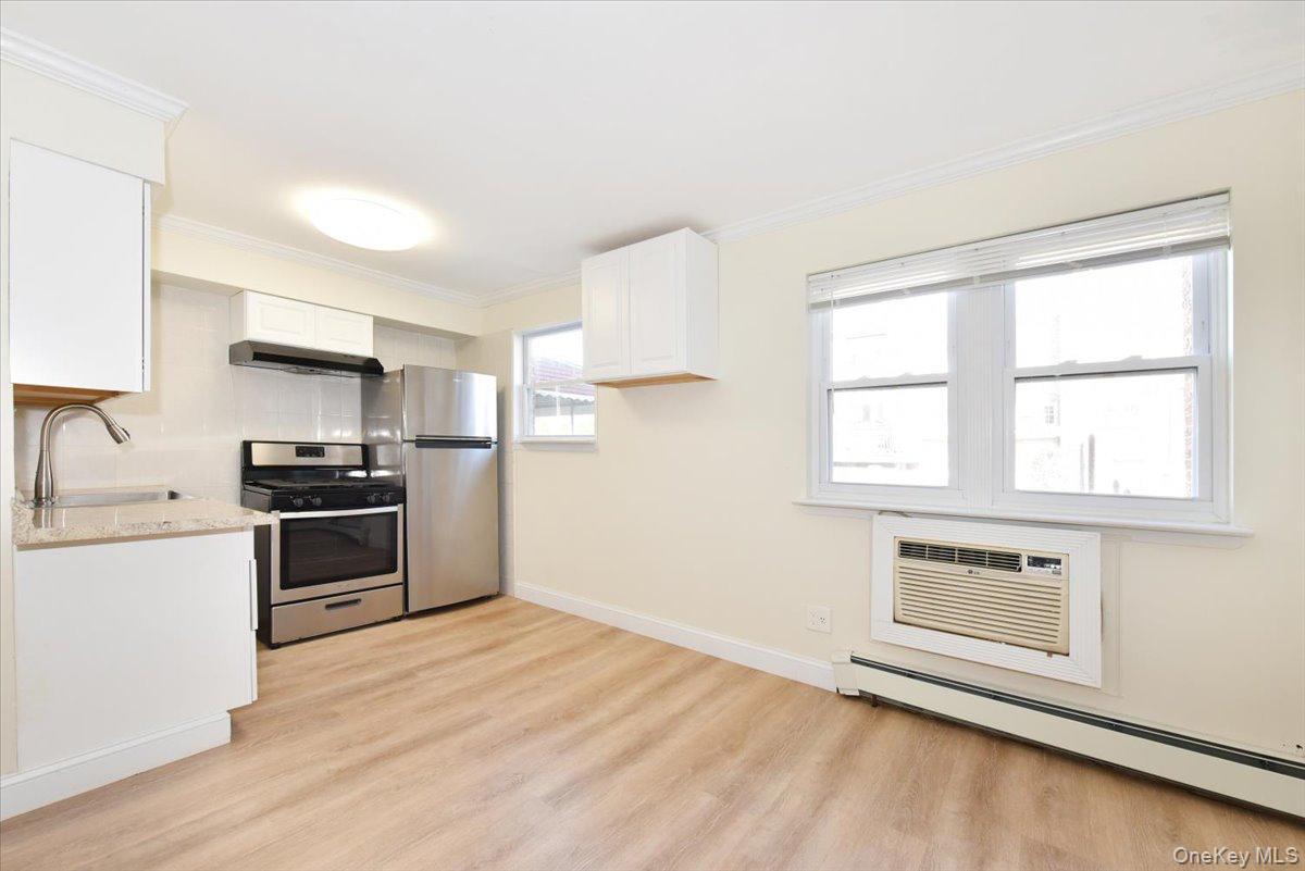 Single Family 79th  Queens, NY 11367, MLS-905126-8