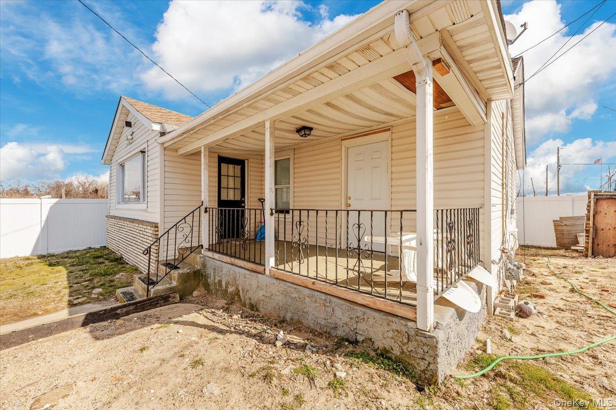 Single Family Beach 3rd Queens, NY 11691, MLS-905147-19