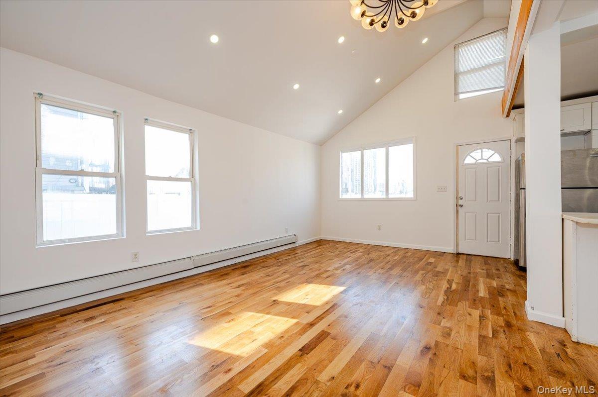 Single Family Beach 3rd Queens, NY 11691, MLS-905147-4