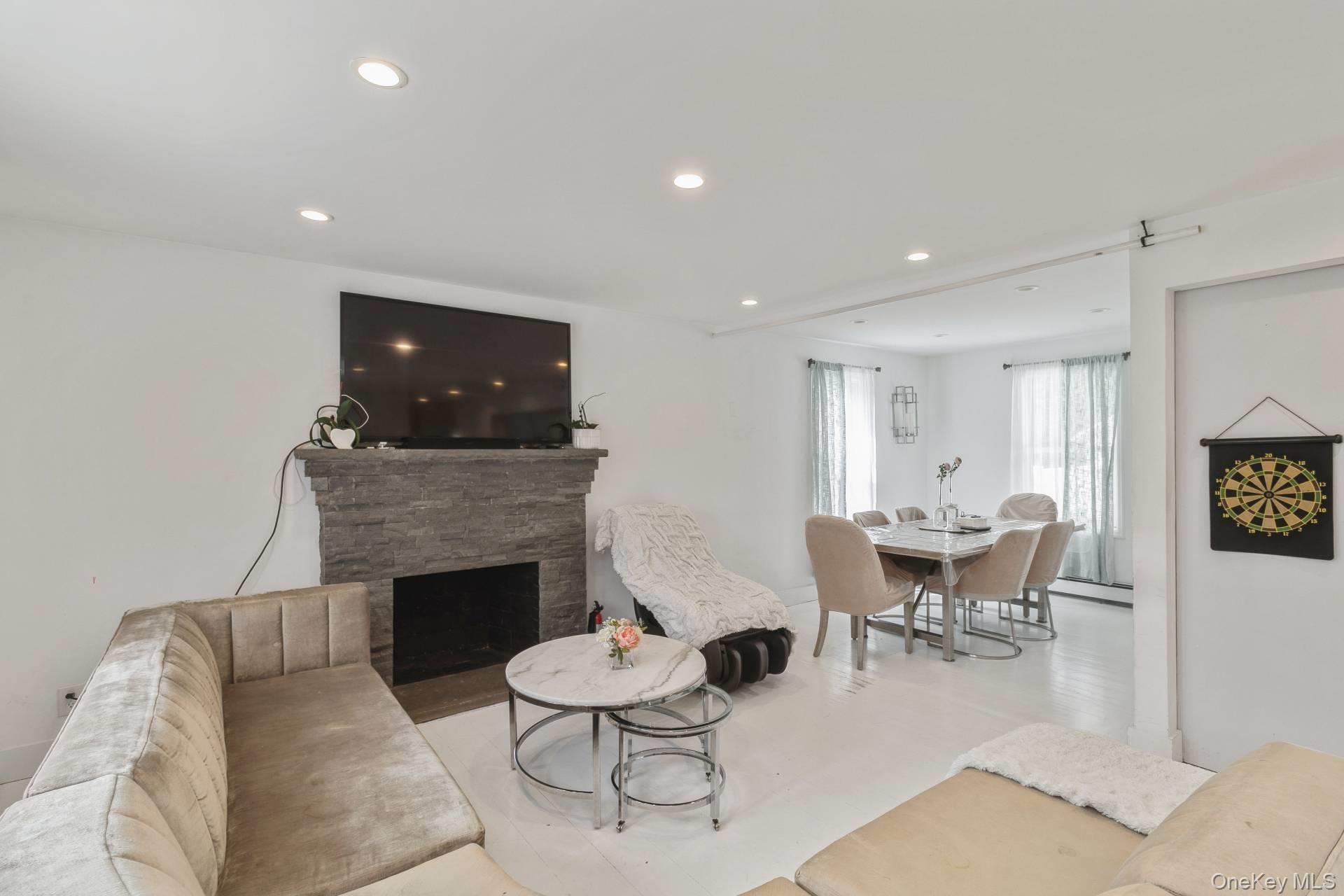 Single Family Corwin  Suffolk County, NY 11901, MLS-905162-3