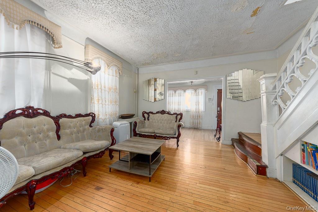 Single Family Bedell  Brooklyn, NY 11236, MLS-905194-2