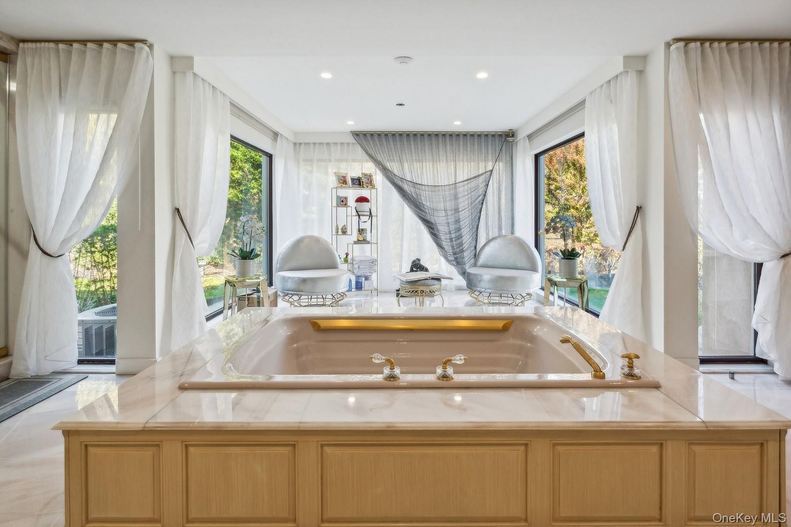 Single Family Heron Nassau County, NY 11557, MLS-905242-22